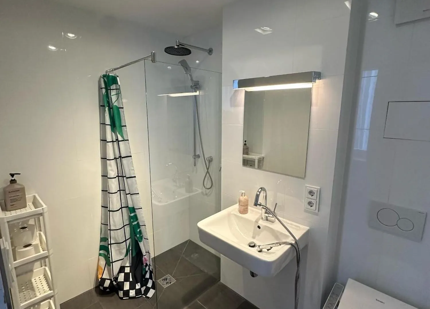 Al Nafurah Apartments Munich Germany