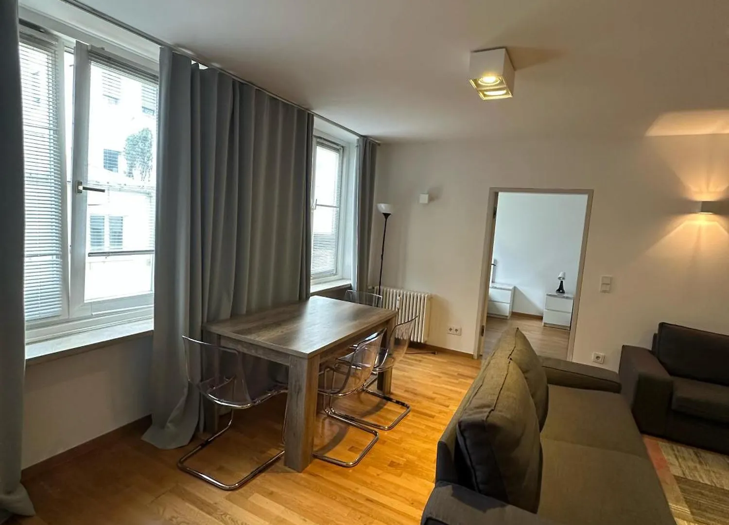 Al Nafurah Apartments Μόναχο 0*,