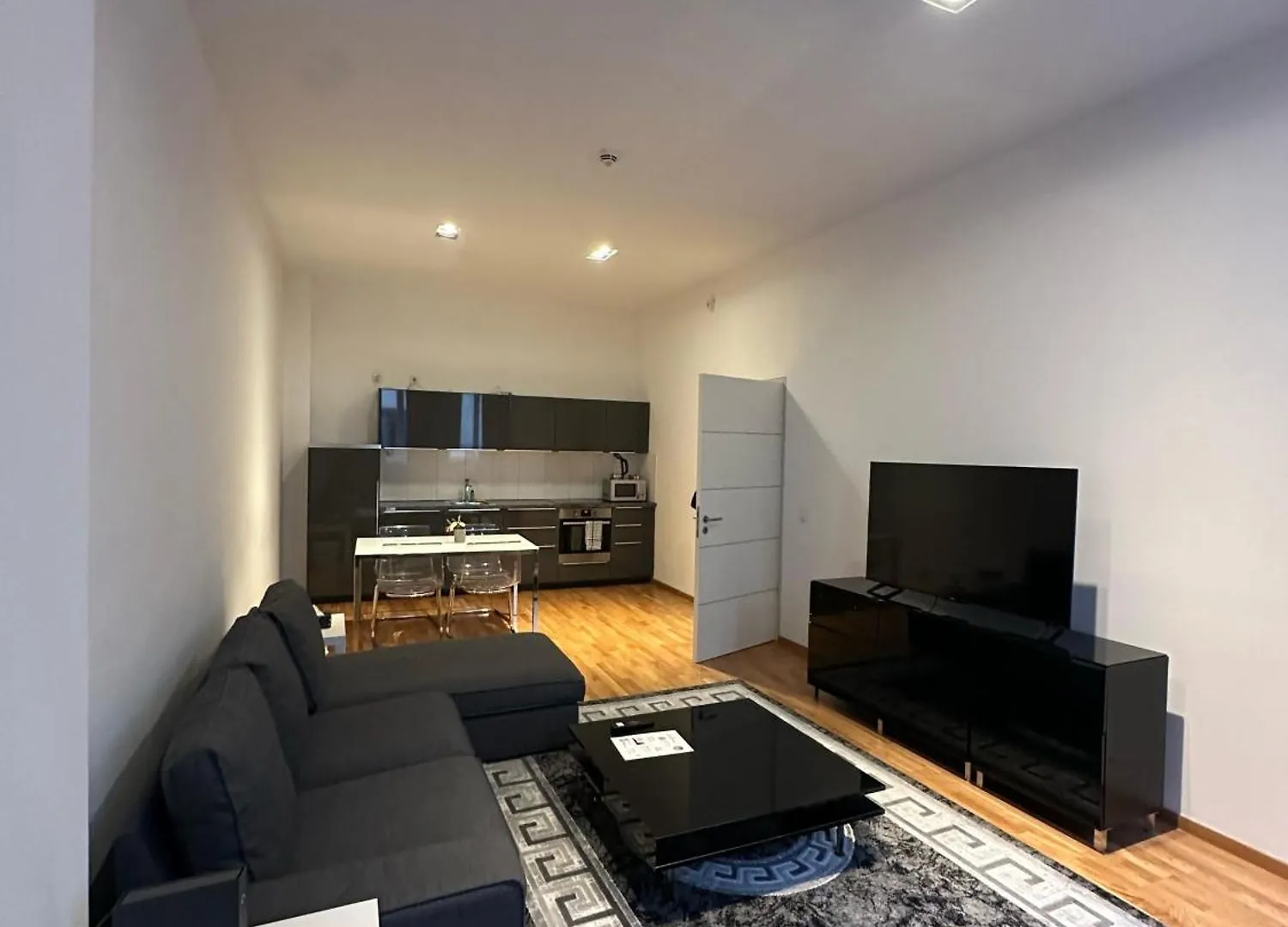 Al Nafurah Apartments Μόναχο 0*,  Γερμανία