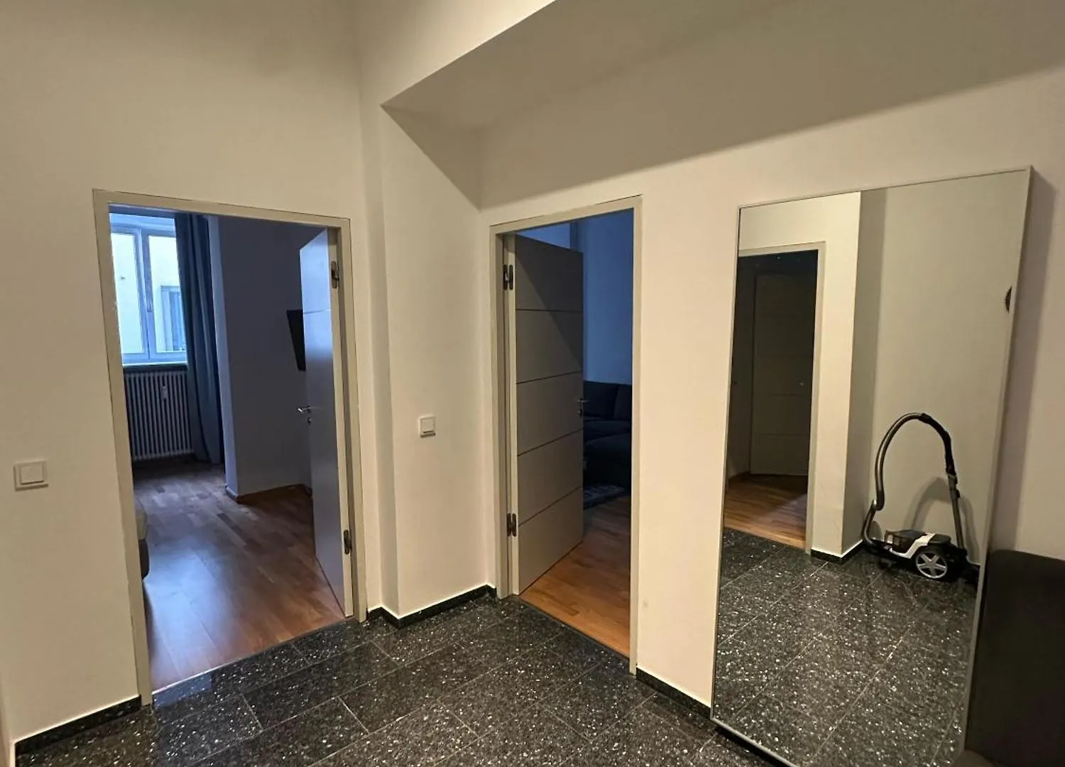 Ξενοδοχείο με διαμερίσματα Al Nafurah Apartments Μόναχο